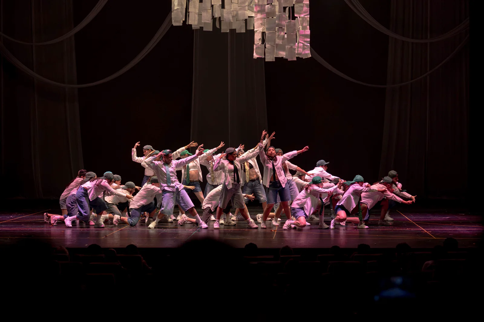 Ritmo Latino & Escenario - The Crown Dance Studio